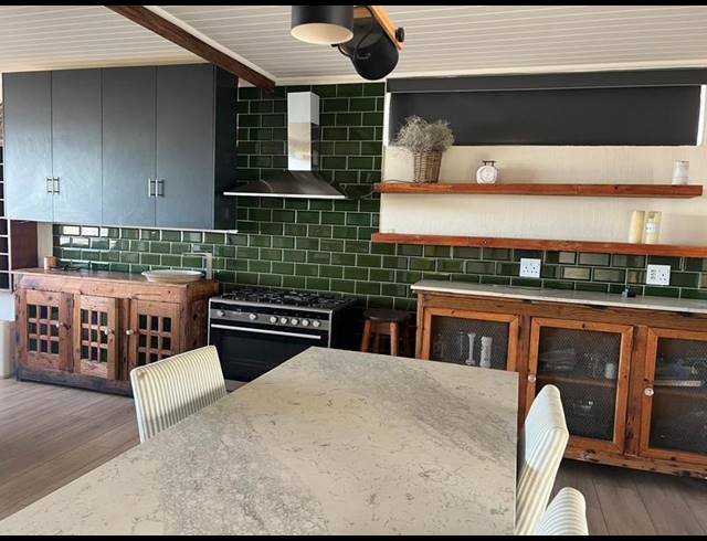 4 BEDROOM HOUSE FOR SALE IN STILBAAI EAST